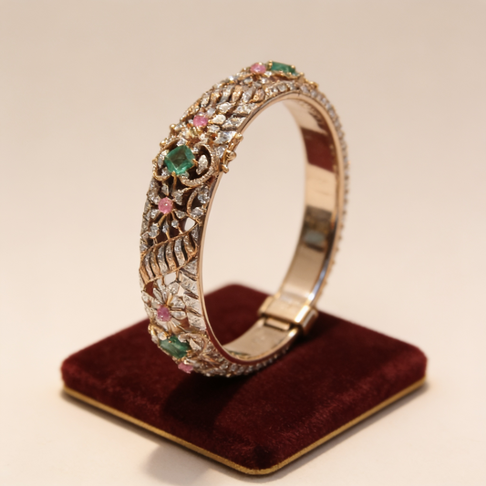 DIAMOND BANGLE-D-BG00009